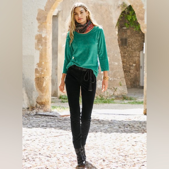 Peruvian Connection Zoe Velveteen Jeans In Black.